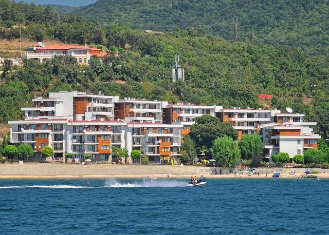 Апарт-отели Messambria Fort Apartments Свети-Влас-9